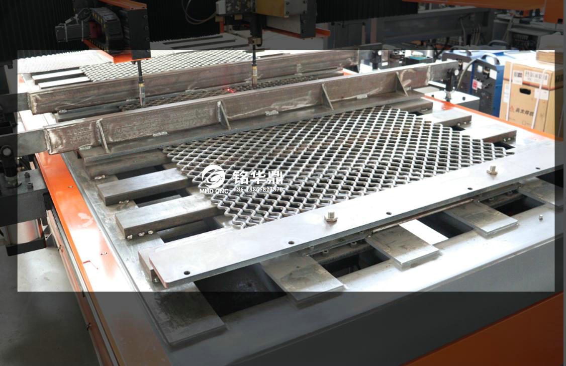 automatic wire mesh welding machine.jpg