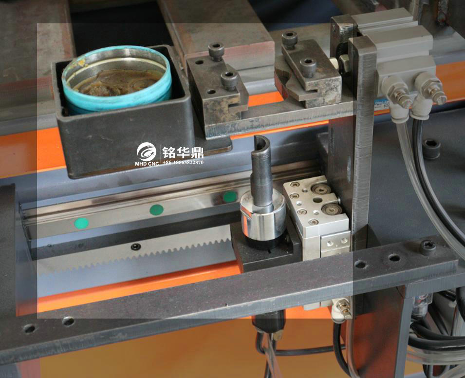 screen mesh welding machine.jpg
